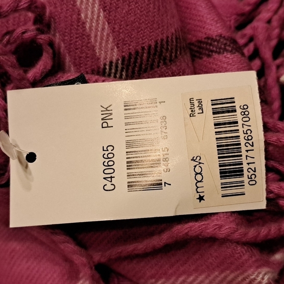 Cejon women's pink plaid scarf NEW - Picture 5 of 5